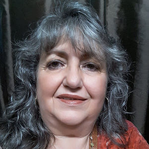 Meet your Posher, Gilda